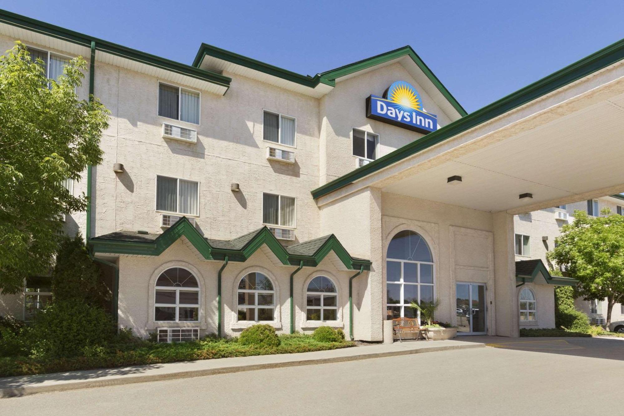 เดย์ อินน์ บาย วินด์แฮม ชไตน์บัค Steinbach ภายนอก รูปภาพ